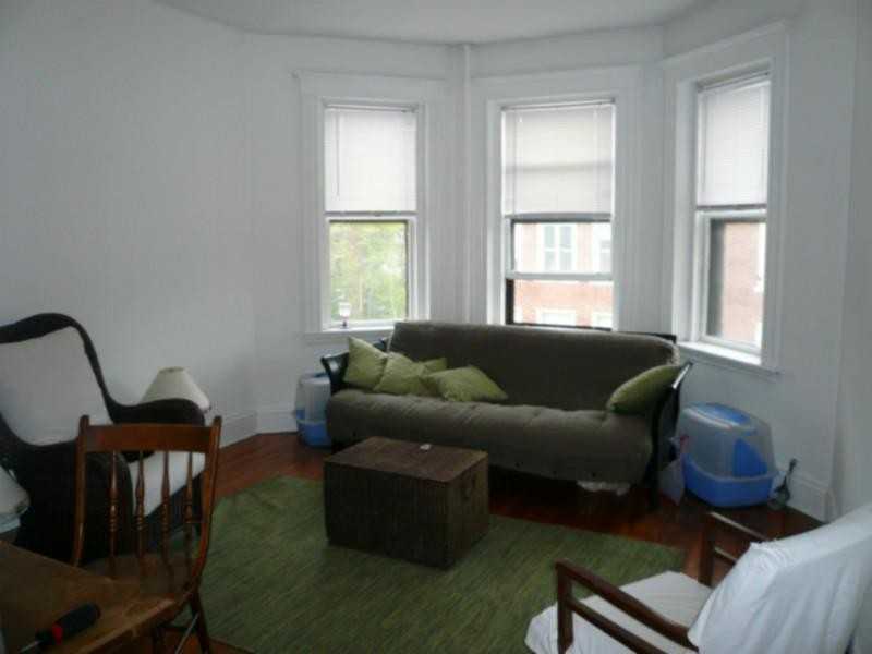 Strathmore Rd #11 - Photo 3 of 3
