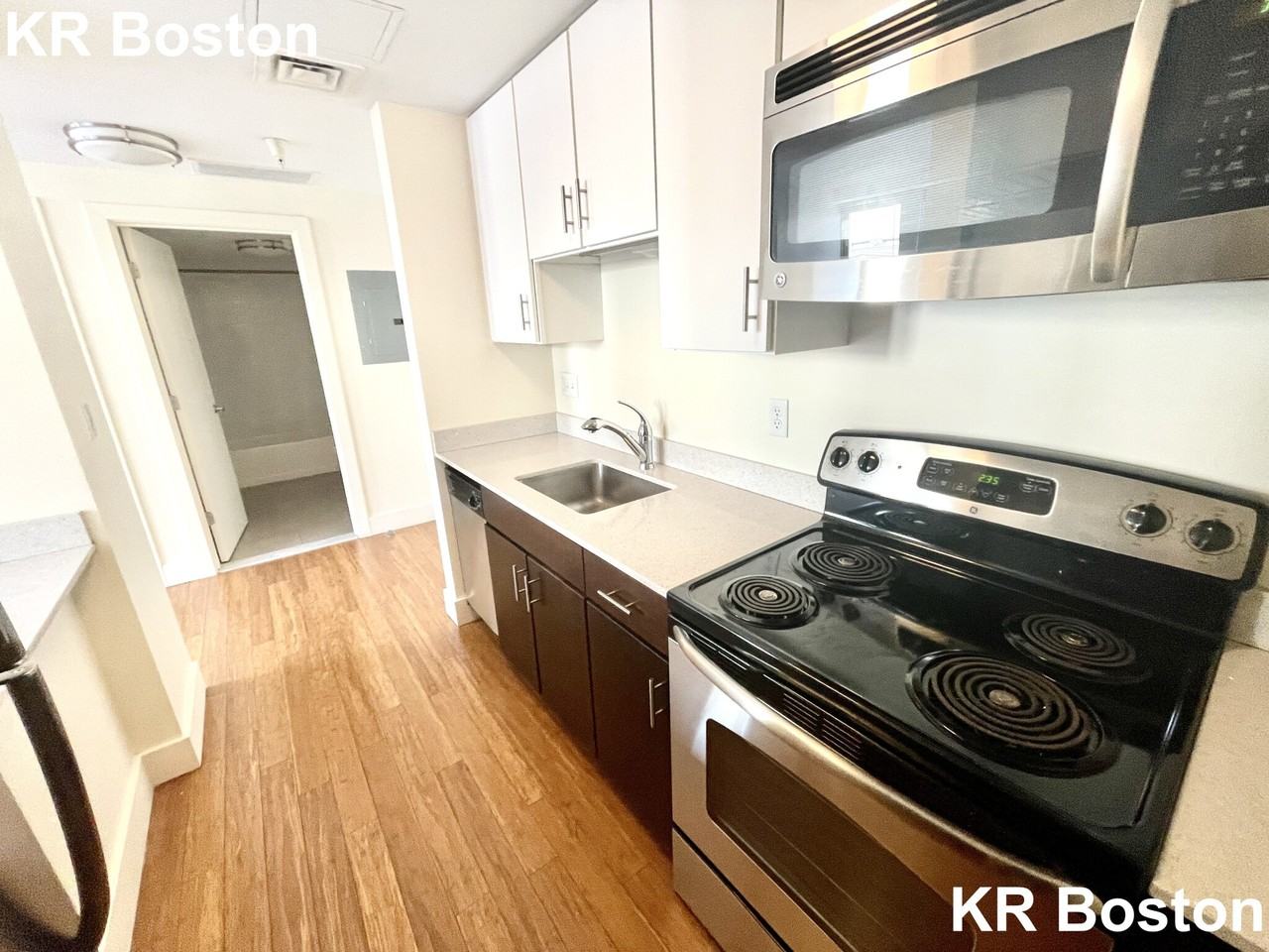 Winter St. & Washington Street #PH01 - Photo 4 of 17