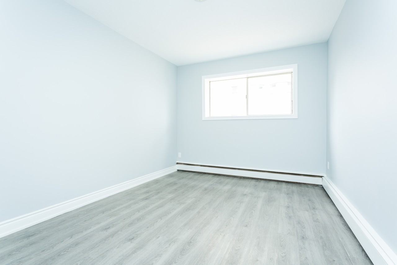 89 York Rd #2 - Photo 2 of 7