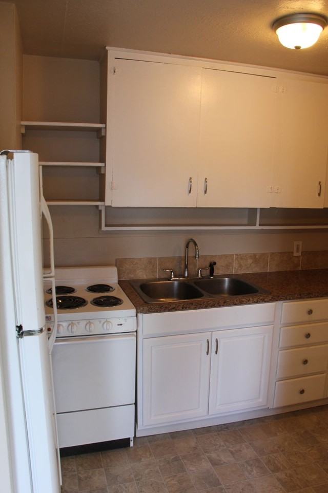 116 Acorn St #116 - Photo 5 of 13