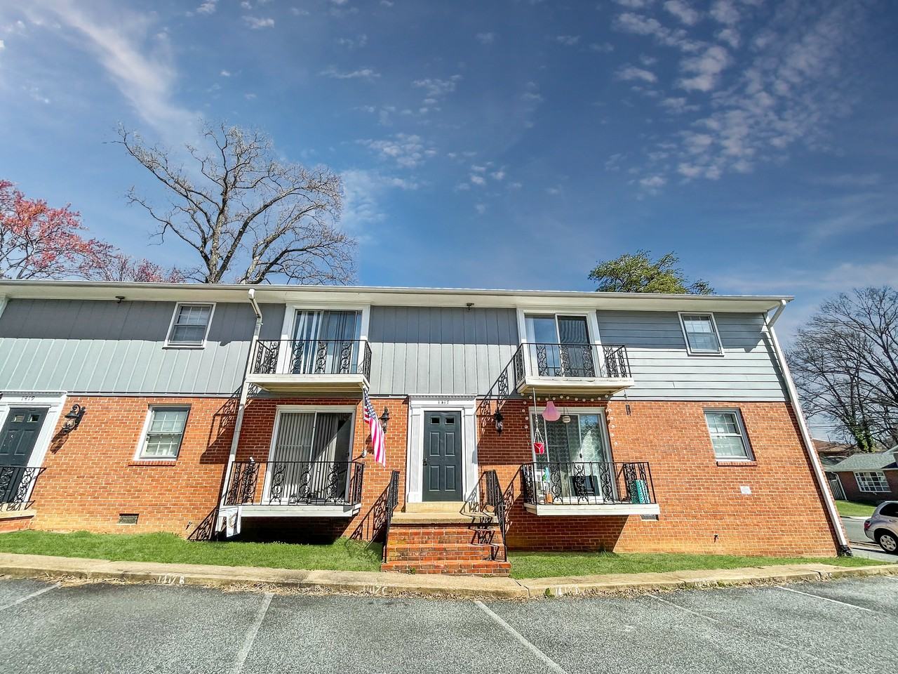 None 1417,1419,1421,1423,1425 Dandridge Street - Photo 2 of 3