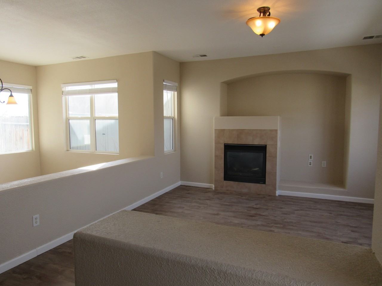 10524 Iron Point Cir - Photo 2 of 18