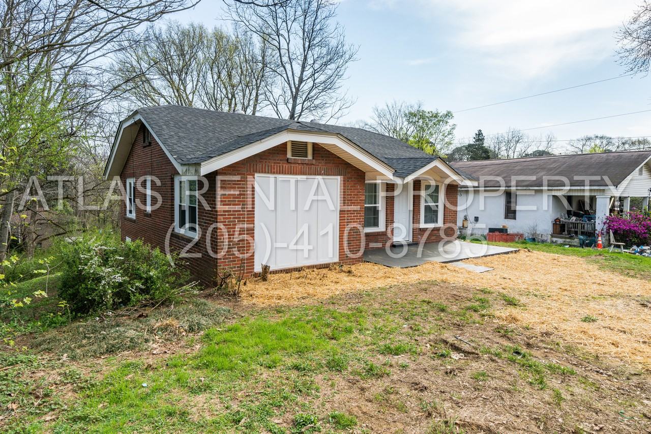1647 Cherry Ave - Photo 2 of 23