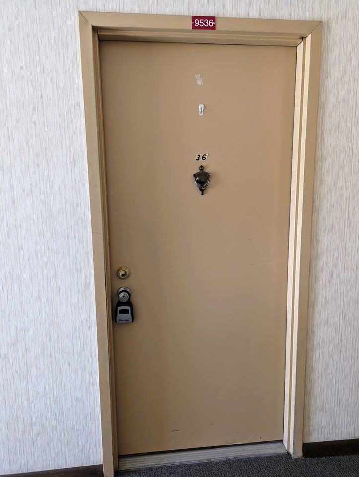 9536 Woodland Hills Dr - Photo 2 of 15