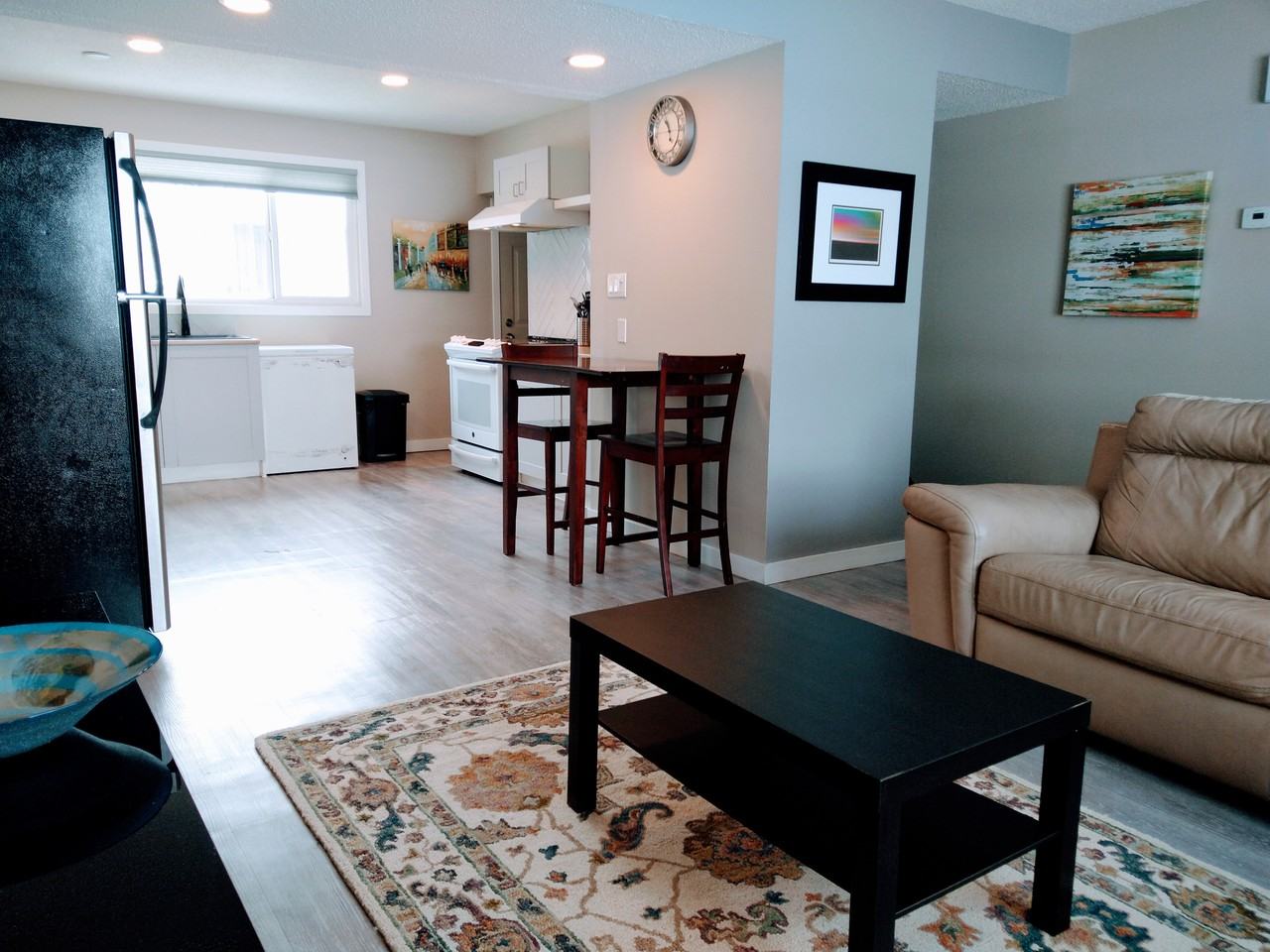 5719 105 Street - Photo 3 of 38