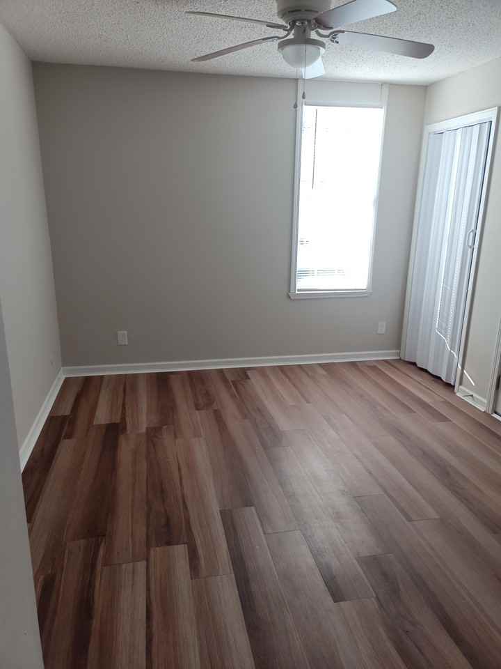 1010 S 14th St #1 - Photo 3 of 4