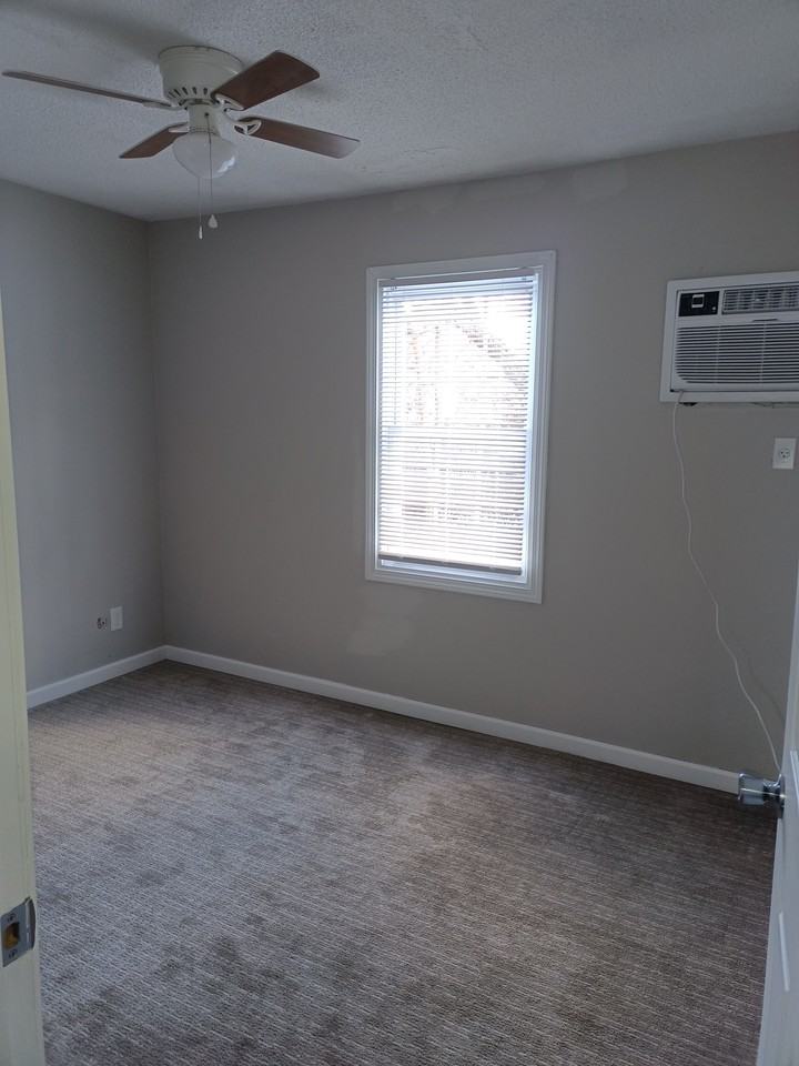 1010 S 14th St #1 - Photo 4 of 4
