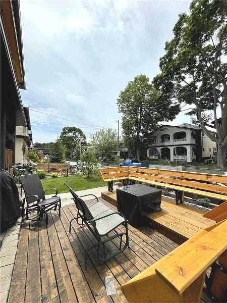 39 Scarboro Beach Boulevard #Main - Photo 2 of 20