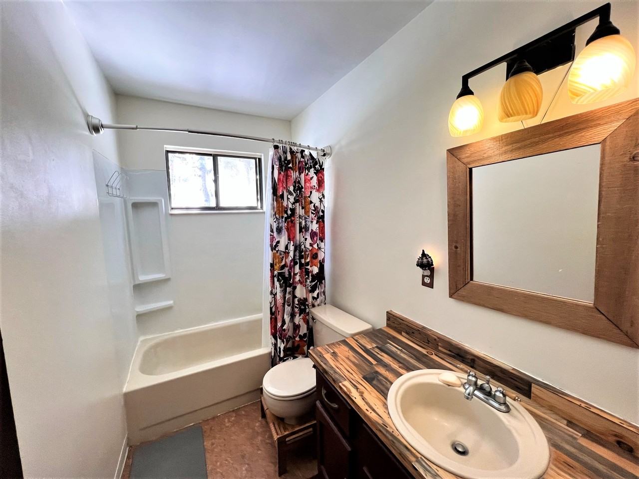 1576 Burland Dr #1 - Photo 6 of 20