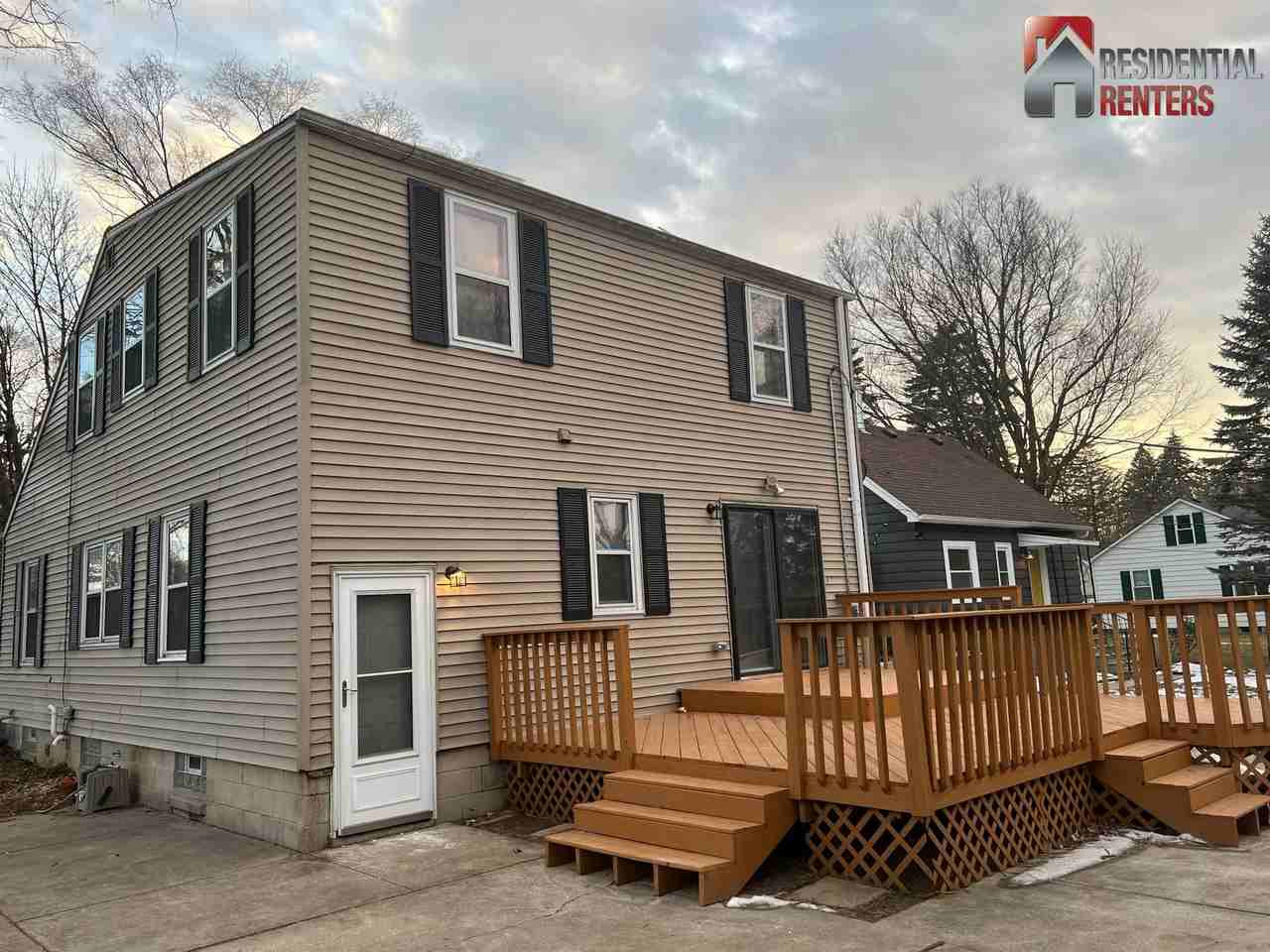 10918 W Wells St #1 - Photo 2 of 9