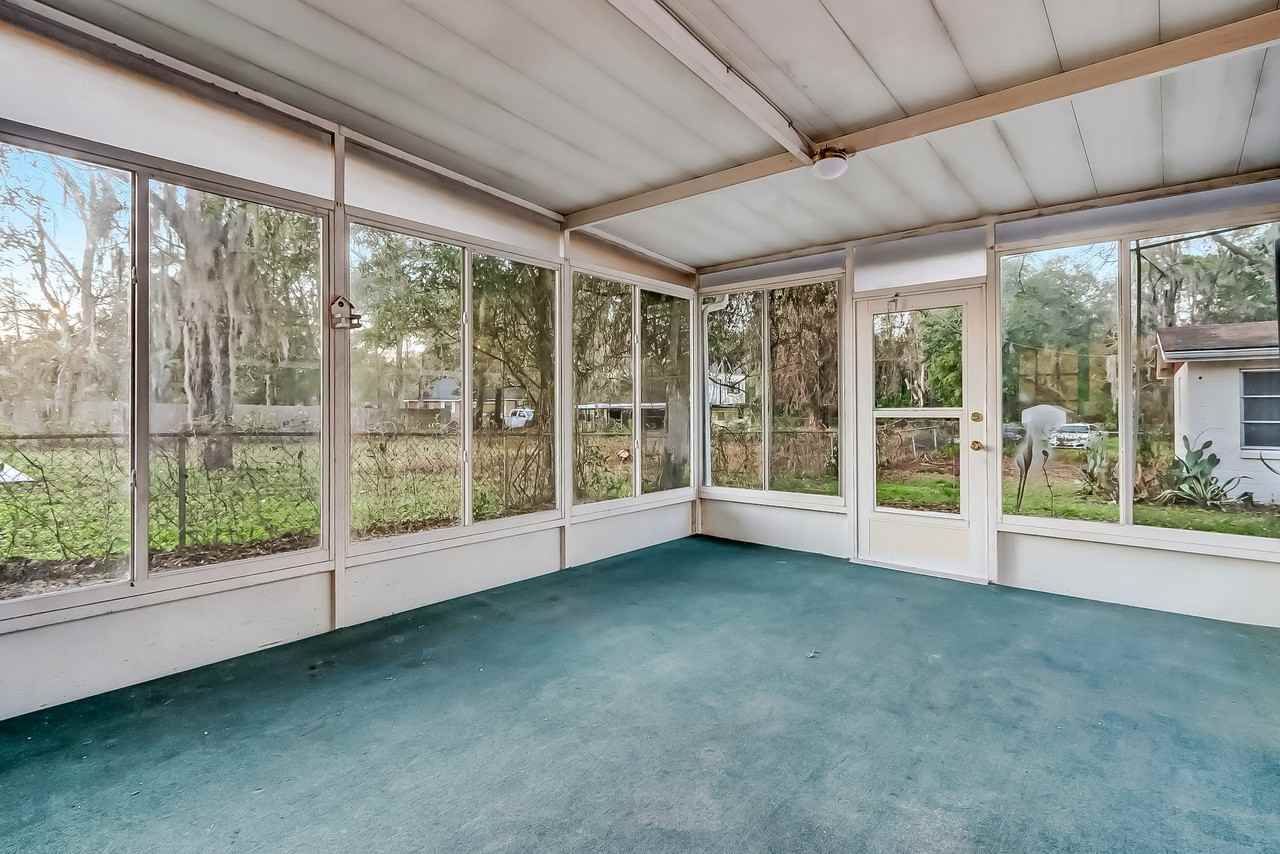 Beth Ann Ter - Photo 7 of 11