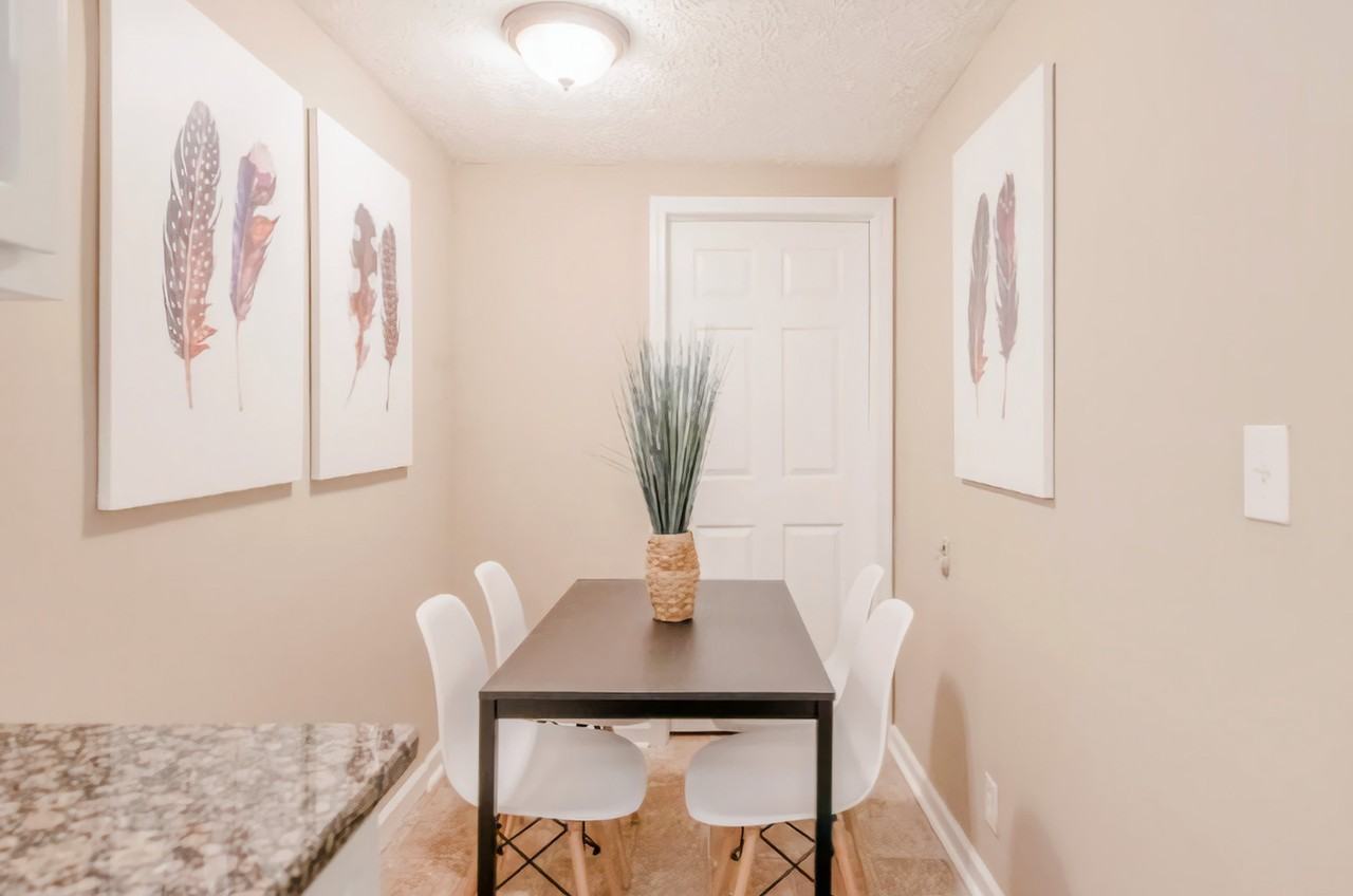 Tug Dr Nw - Photo 2 of 6