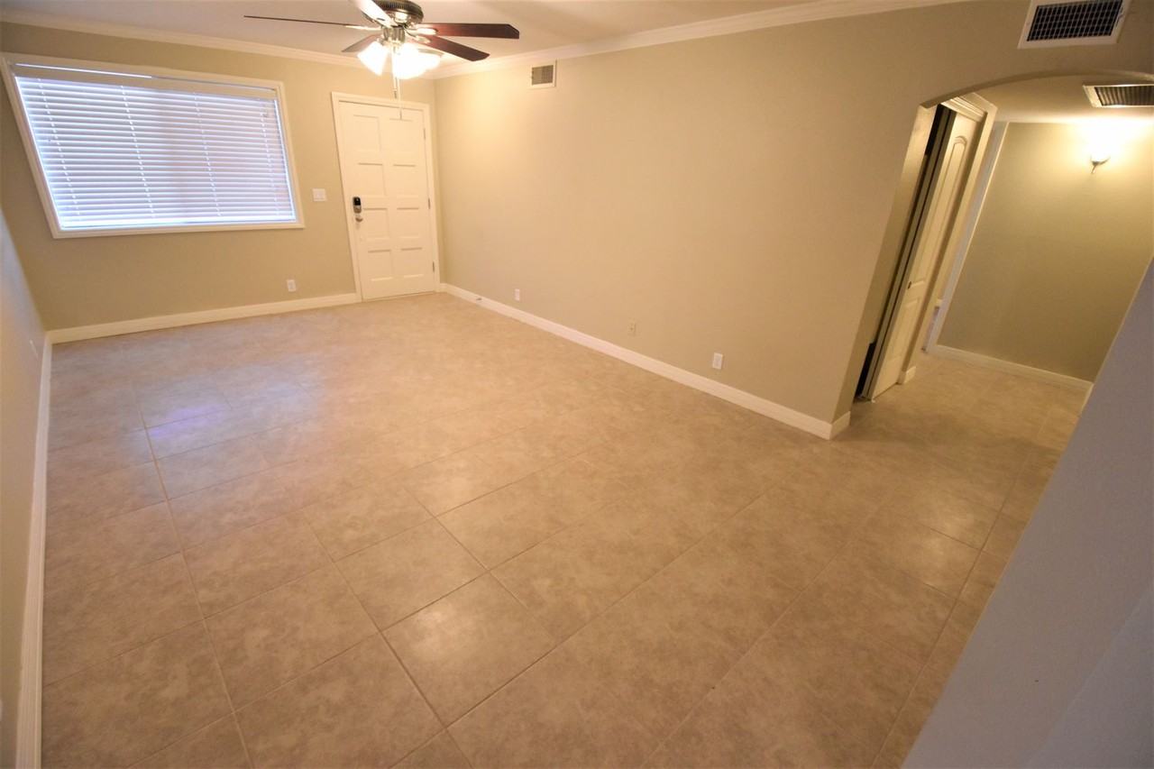 821 E Garnet Ave - Photo 2 of 17