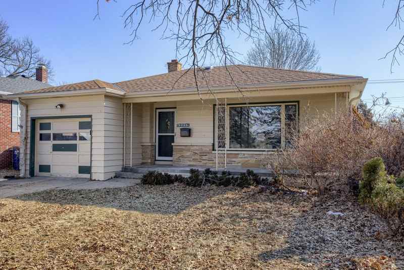 3217 S 43rd St - Photo 2 of 25