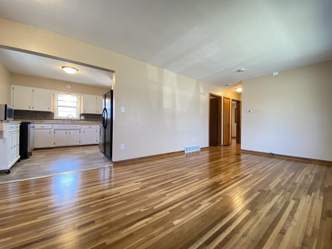 1460 26th St Nw #1 - Photo 6 of 19