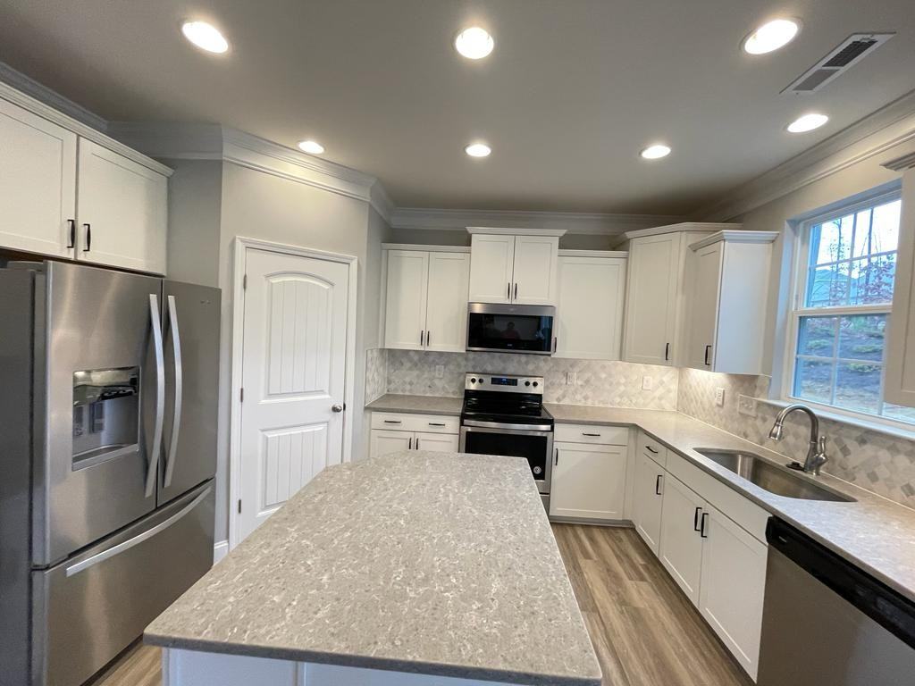 615 Heartpine Dr #1 - Photo 4 of 28