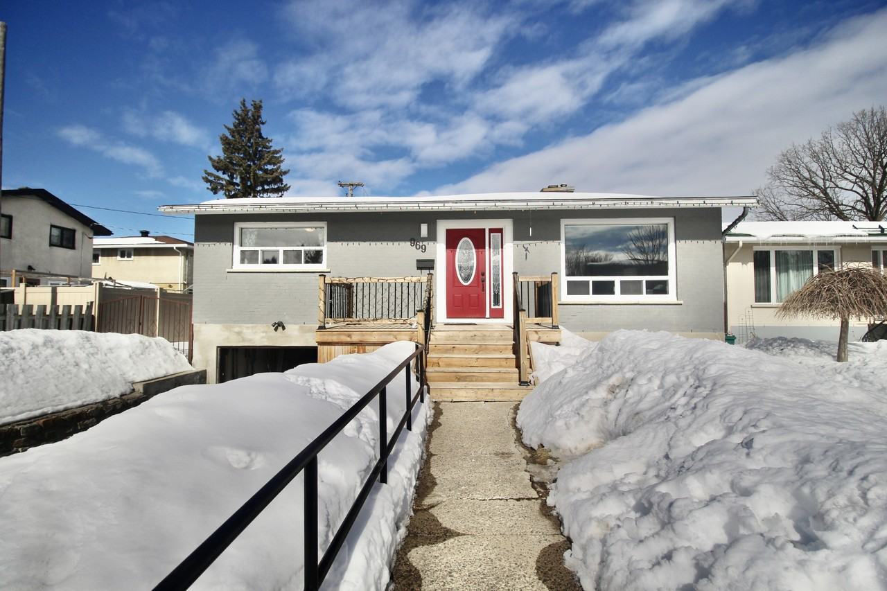 969 Debra Avenue - Photo 3 of 45