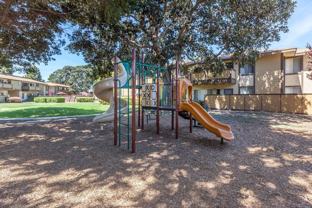 301 W Vineyard Ave - Photo 1 of 1