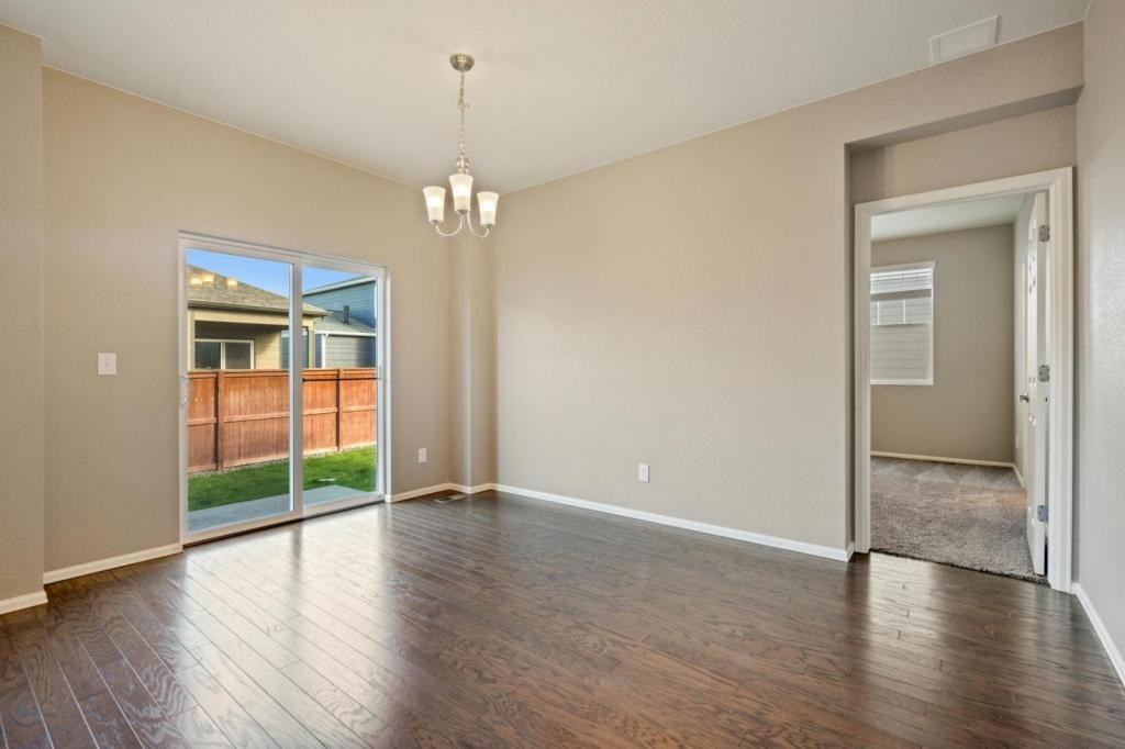 1977 Floret Dr - Photo 7 of 27