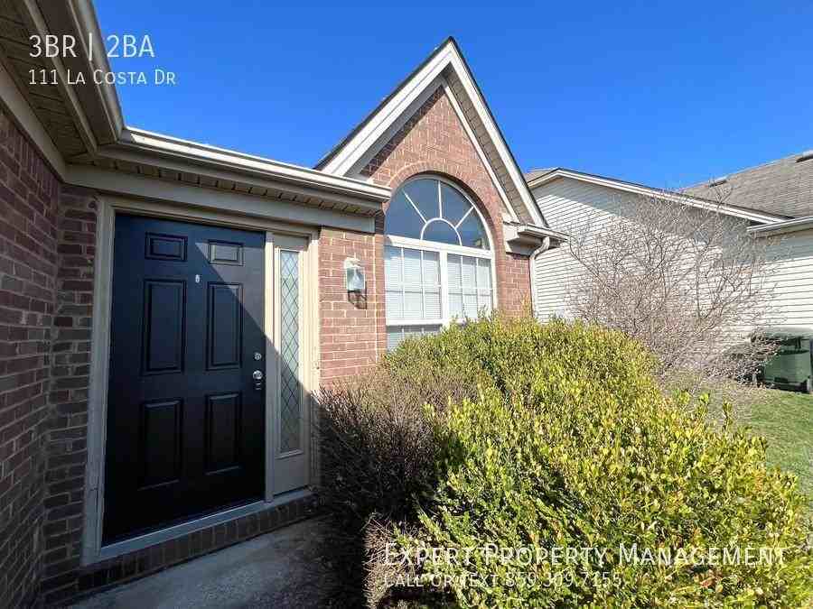 111 La Costa Dr - Photo 2 of 13