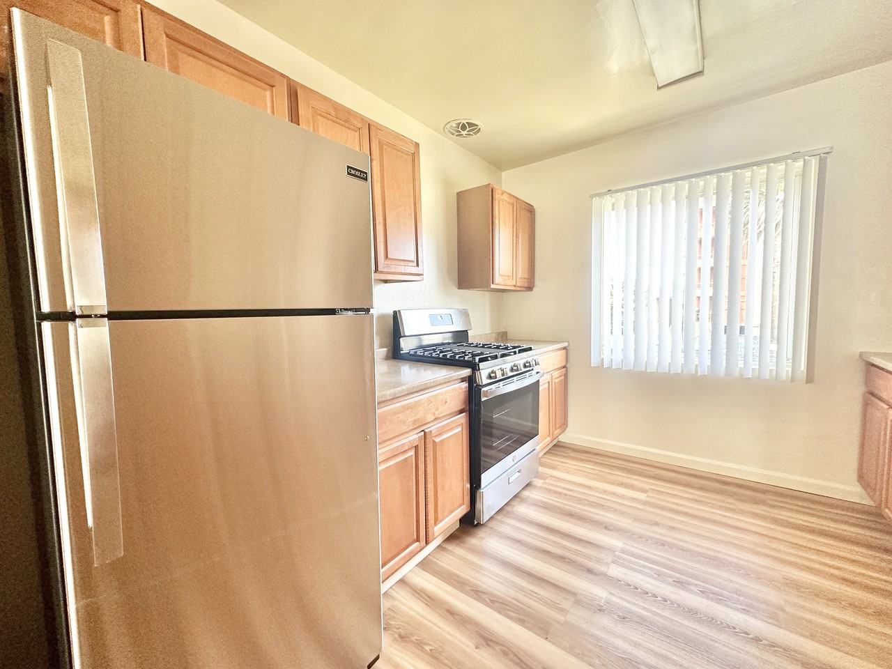 163 S Occidental Blvd #11 - Photo 3 of 9