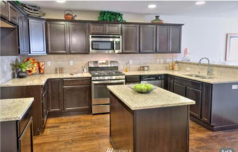 4827 156th St Sw - Photo 5 of 13