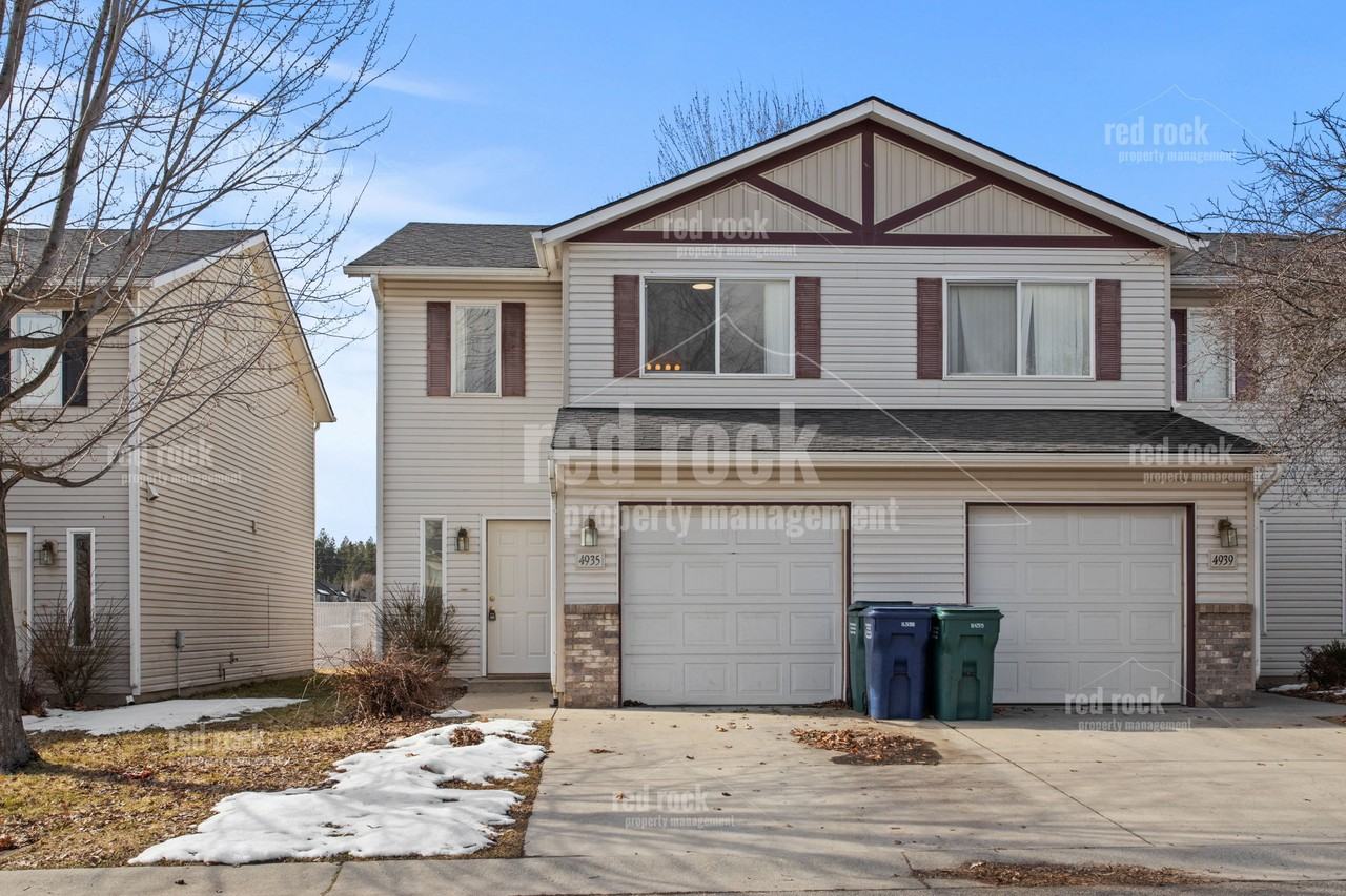 4935 N Jasmine Ln #1 - Photo 2 of 18