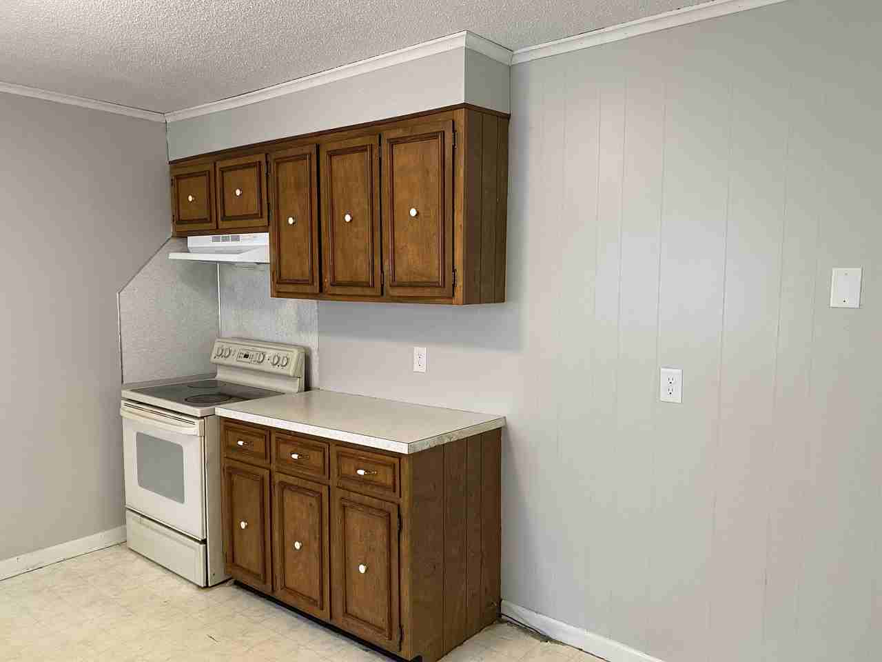 12 Terilyn Dr - Photo 3 of 13