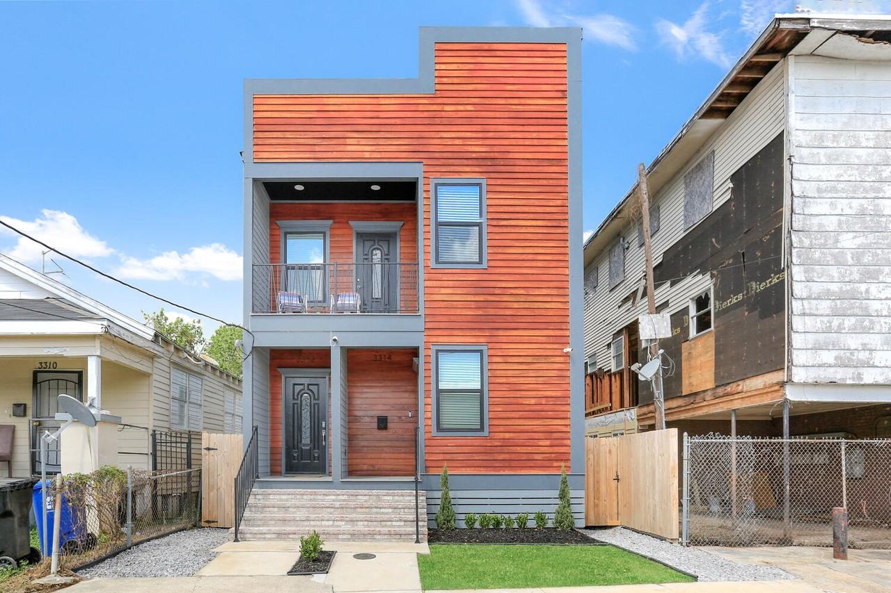 3312 Broadway St - Photo 2 of 18