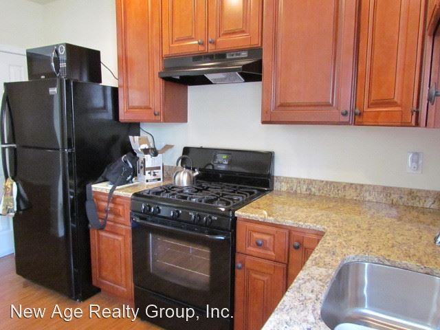 1325 S May St - Photo 2 of 21