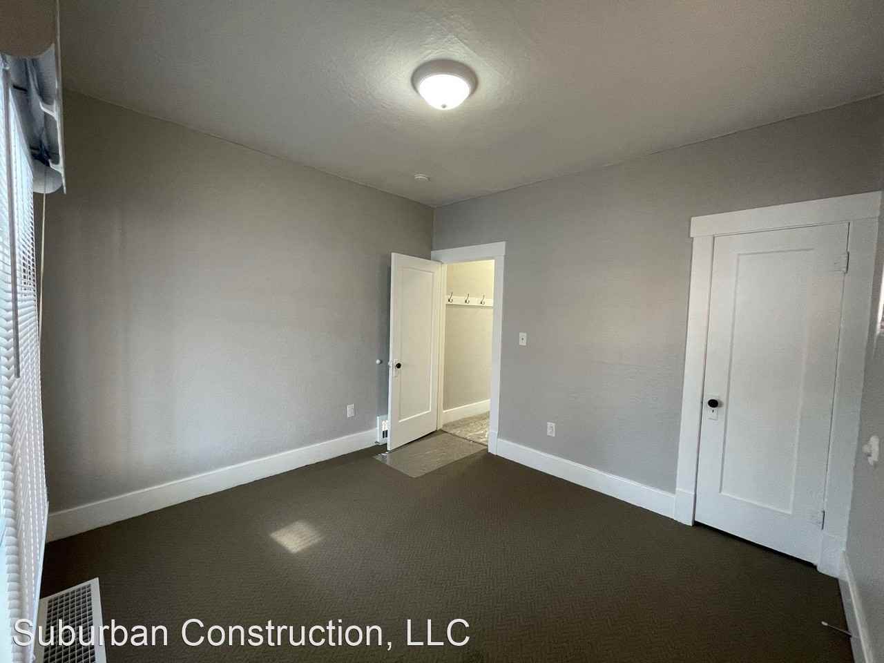 821 S Fourth - Photo 3 of 24