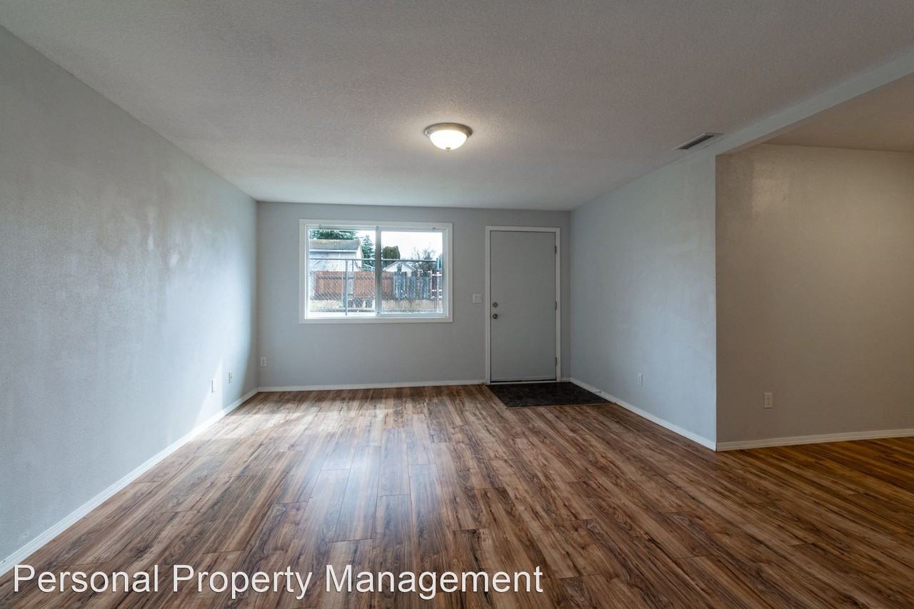4603 NE 122nd Ave - Photo 2 of 15