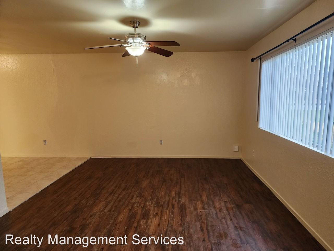 4202 White Lane - Photo 2 of 20