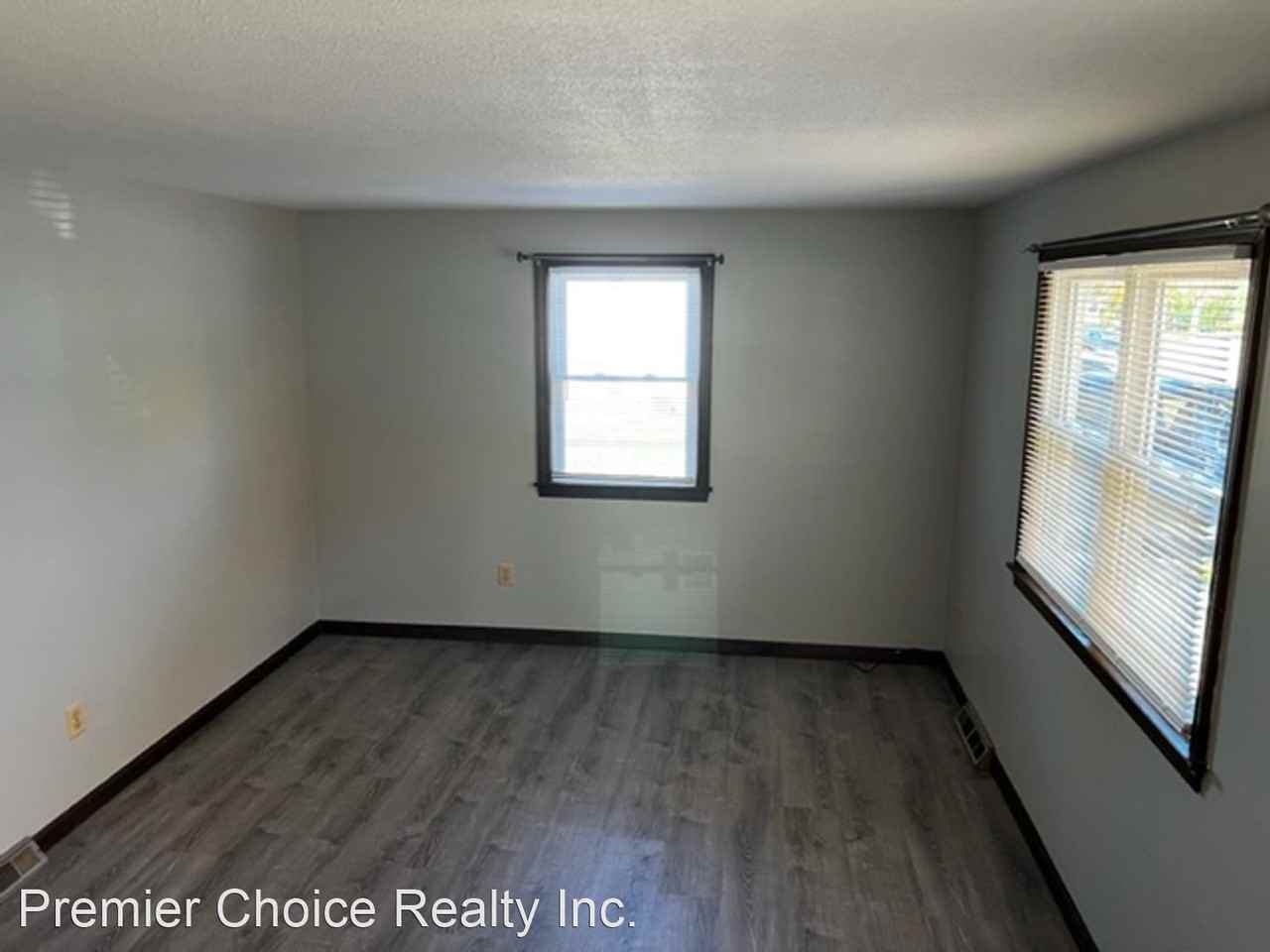 36-38 Hope Farms Dr - Photo 2 of 10