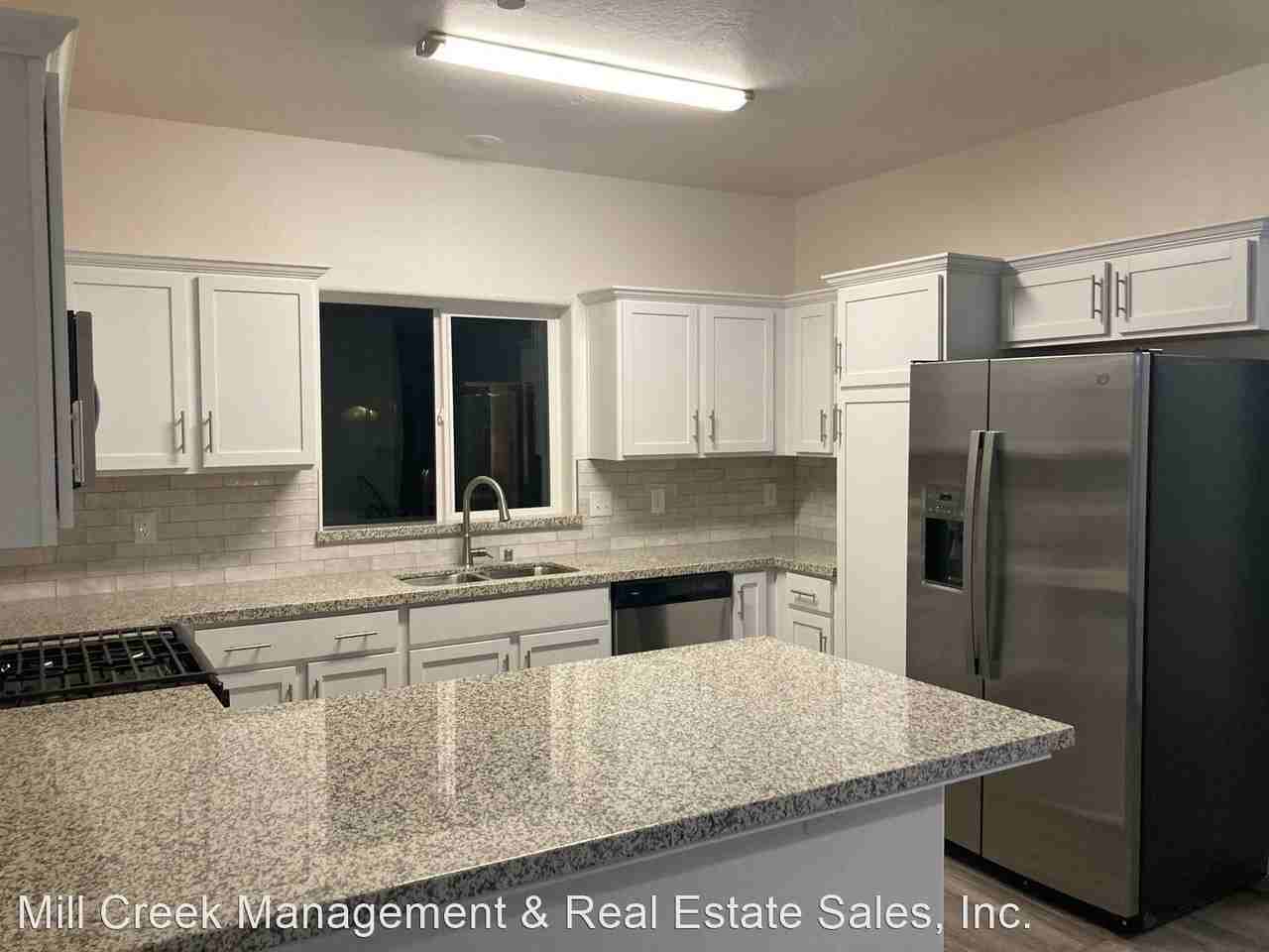 3924, 3926, 3928 S. Burke - Photo 3 of 9