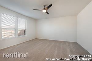 7671 Pecos Rdg - Photo 3 of 17