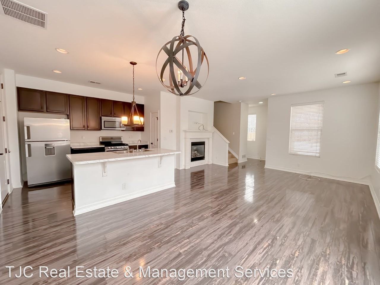 2846 Iola St - Photo 2 of 16