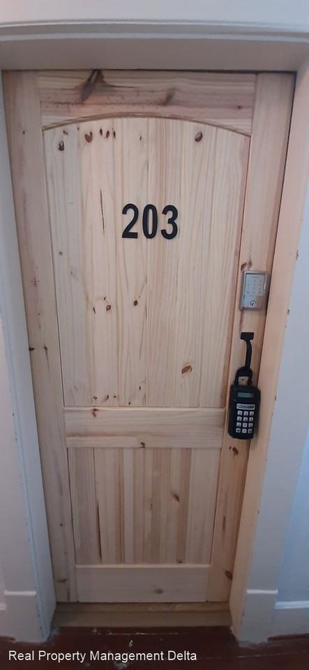 Cartwright House - Photo 2 of 12