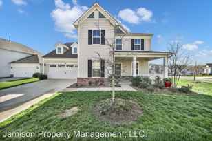 5002 Belleroyal Ct  