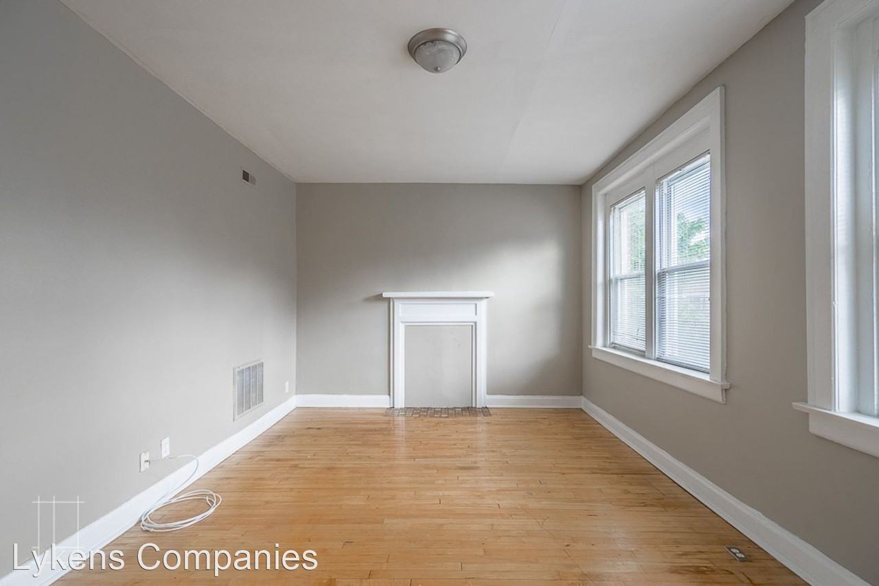 2487-2491 Summit St. - Photo 2 of 18