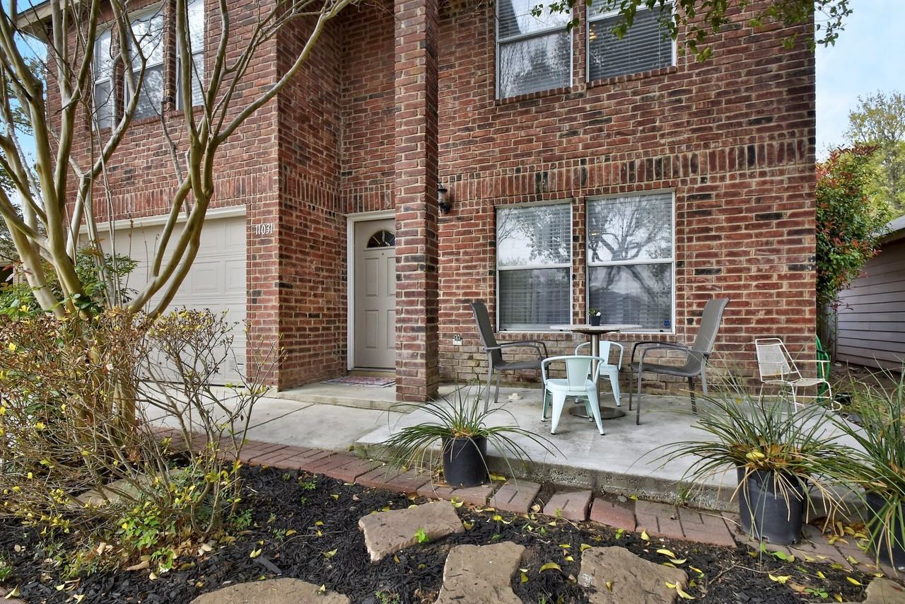 11031 Talon Run - Photo 3 of 25