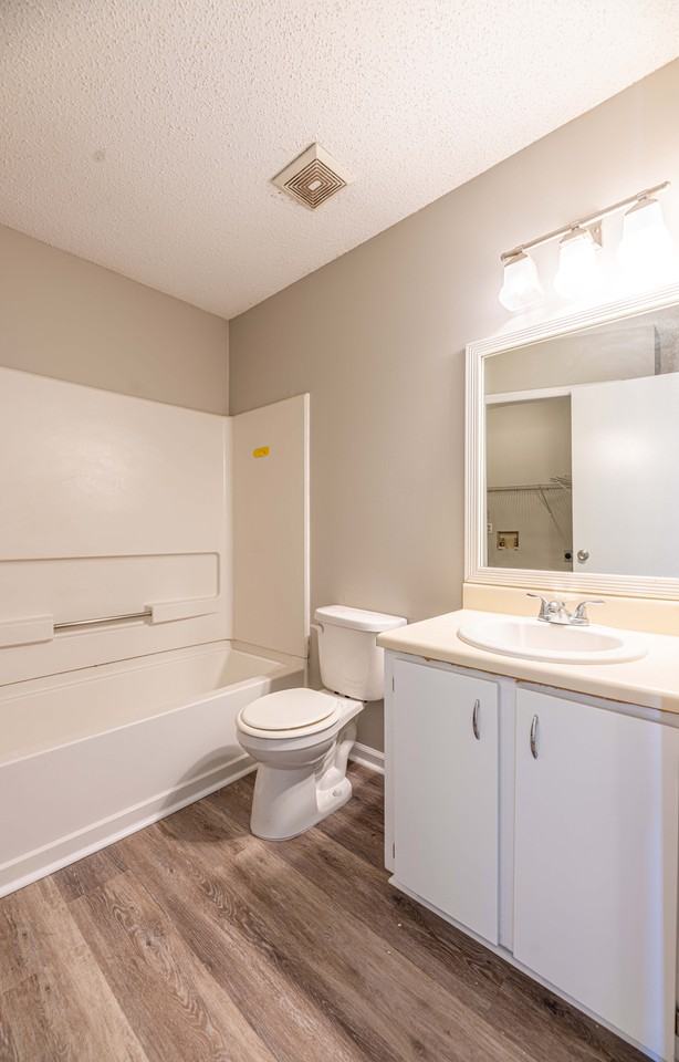 724 Timber Ridge Trl - Photo 7 of 9