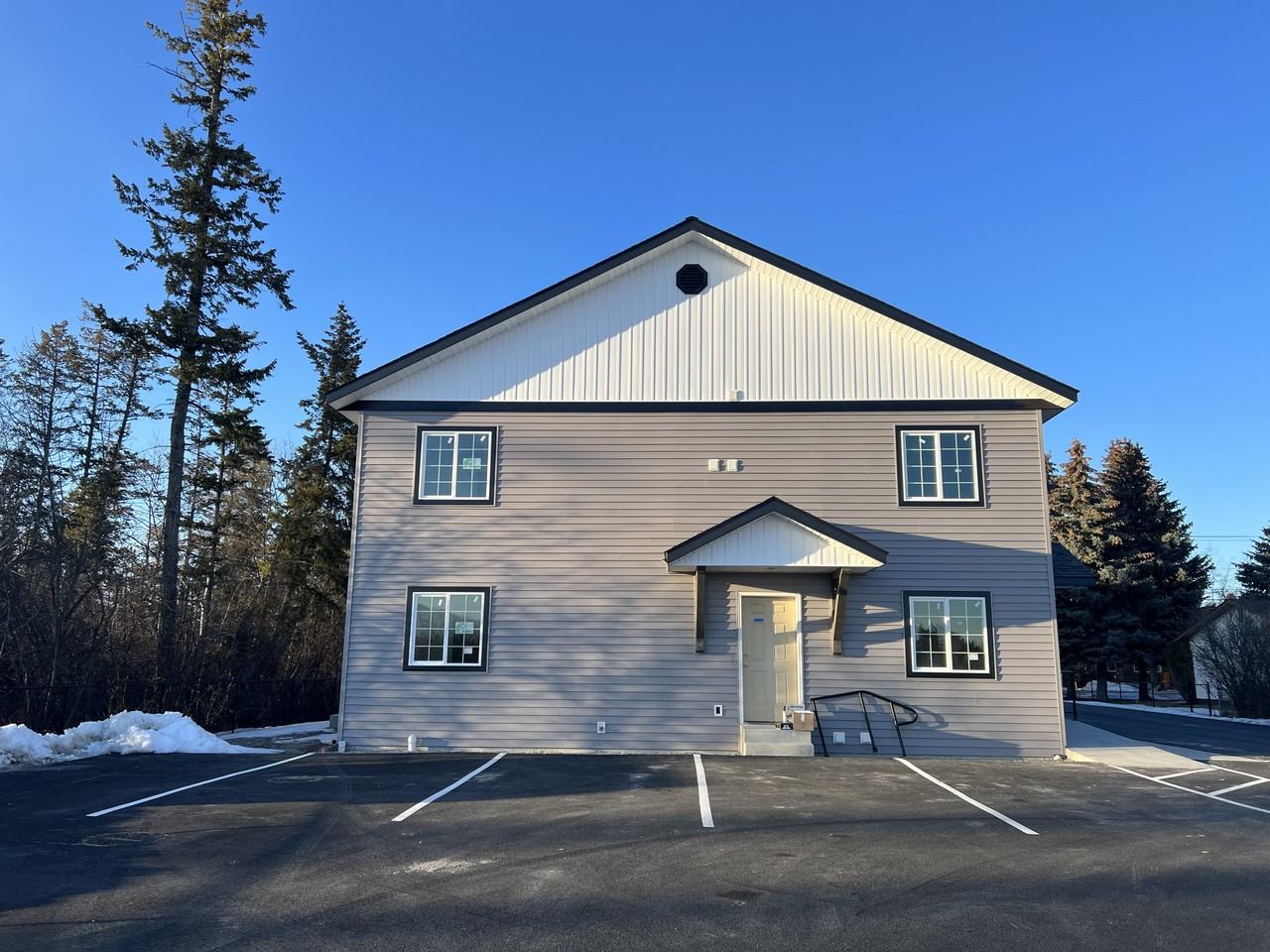 48 W Evergreen Dr - Photo 3 of 3