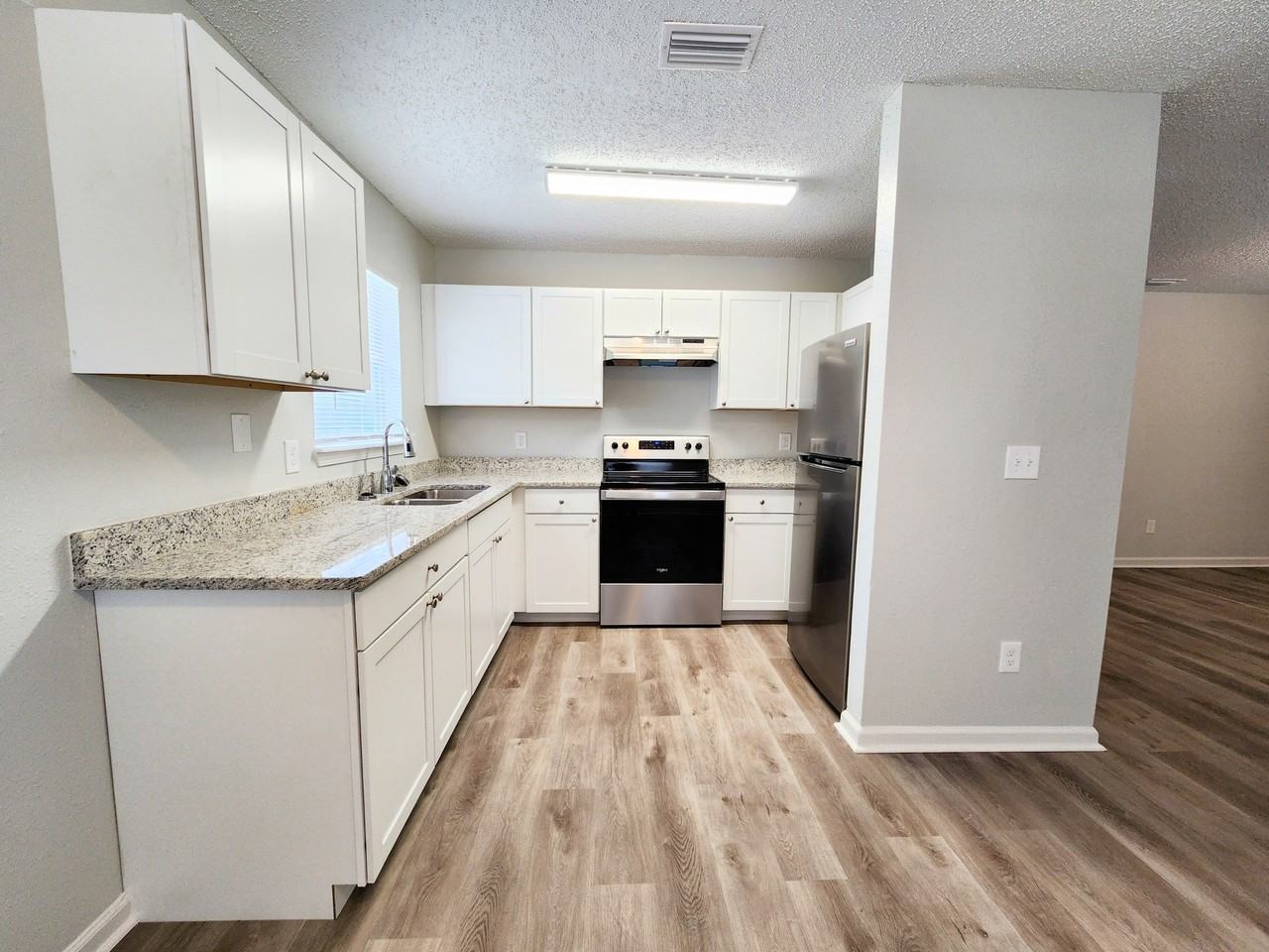 1124 Callan St - Photo 3 of 18