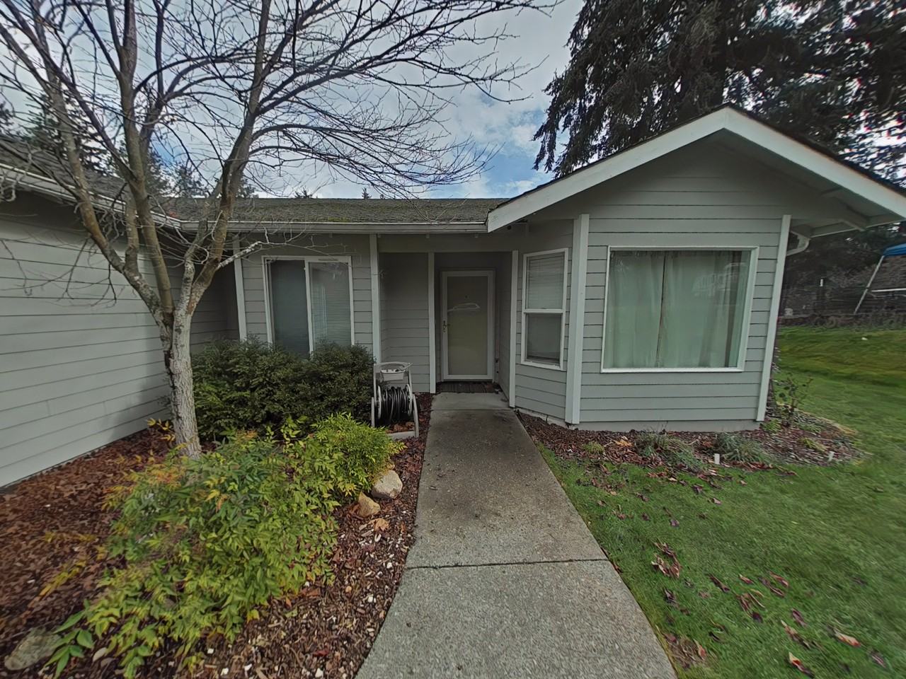 5623 Delia Ln Sw - Photo 2 of 13