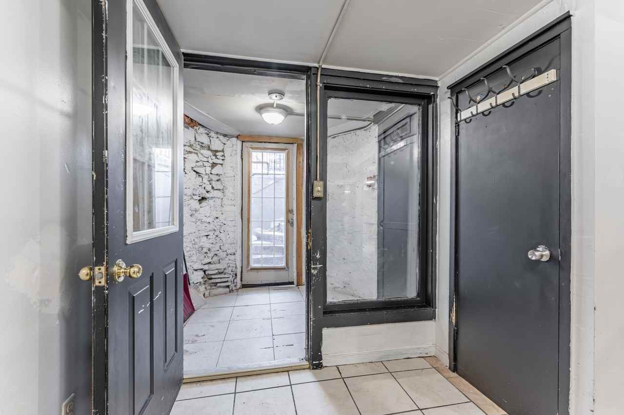177 Carlton Street #B1 - Photo 2 of 10