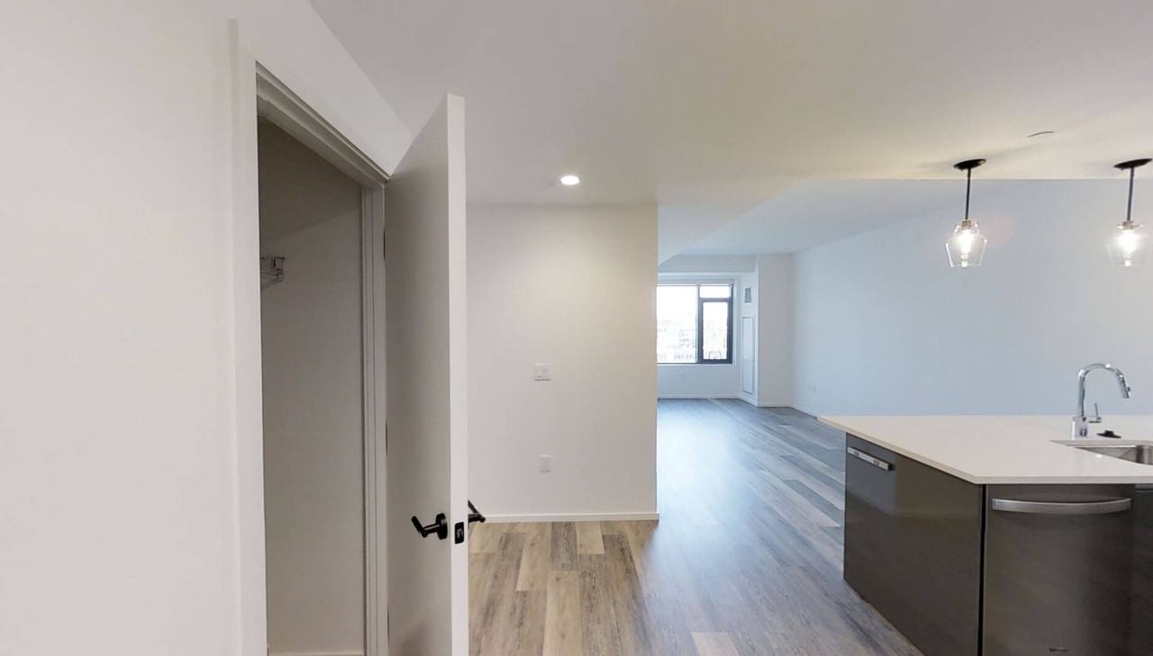 348 Harrison Ave #1012