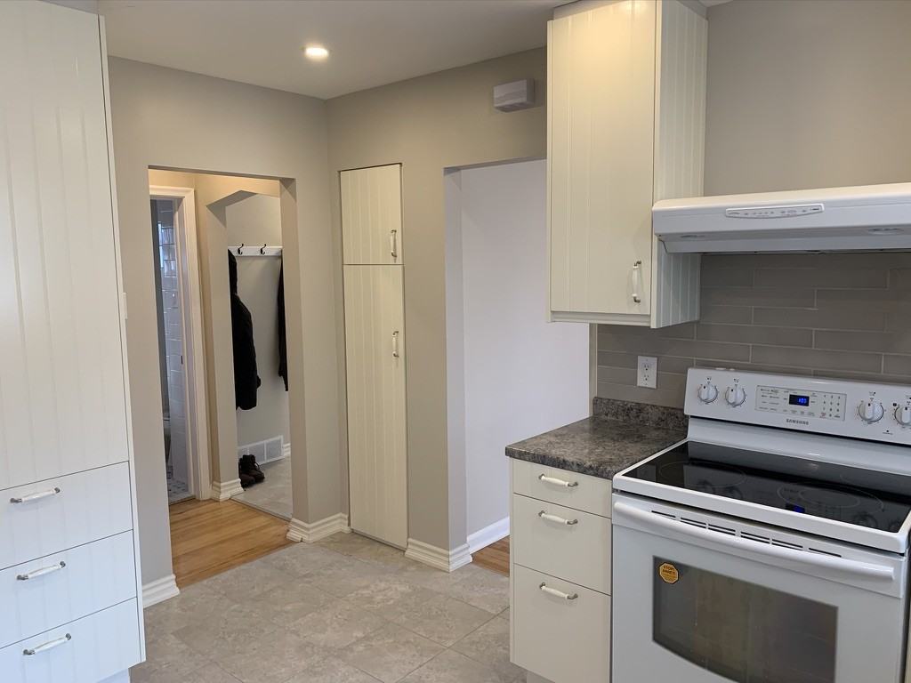 1193 Checkers Road - Photo 3 of 10