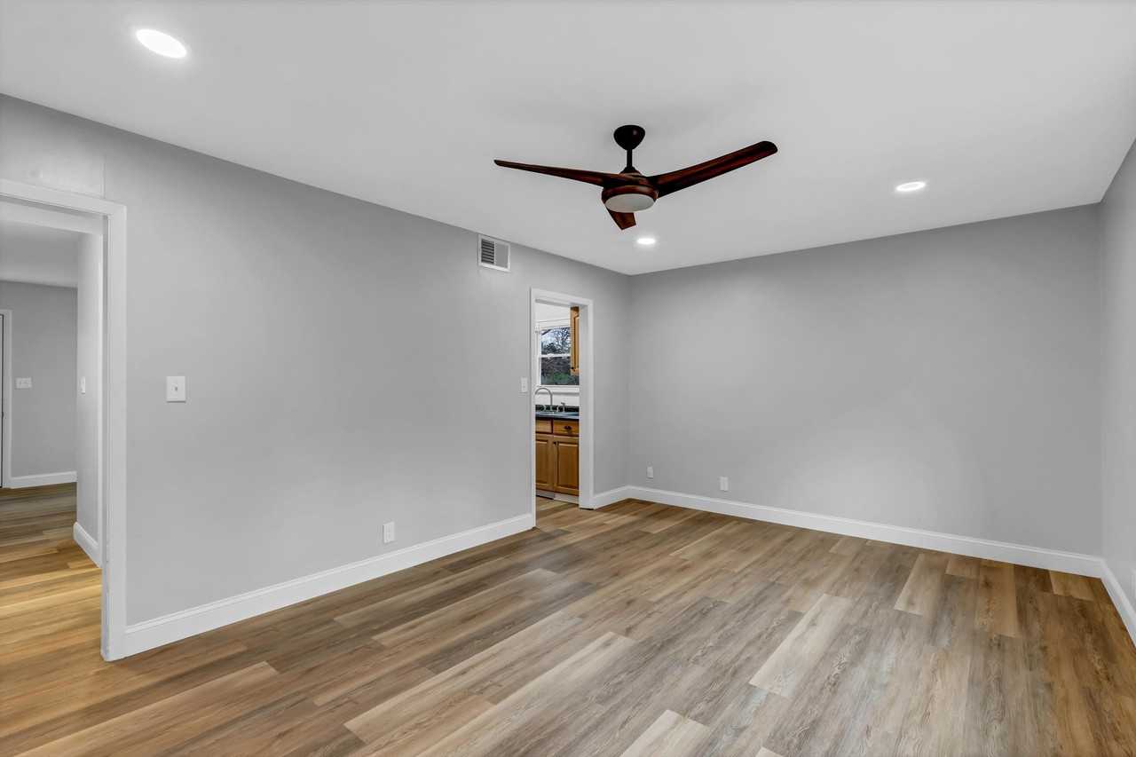 4417 Cruze Rd #1 - Photo 4 of 26