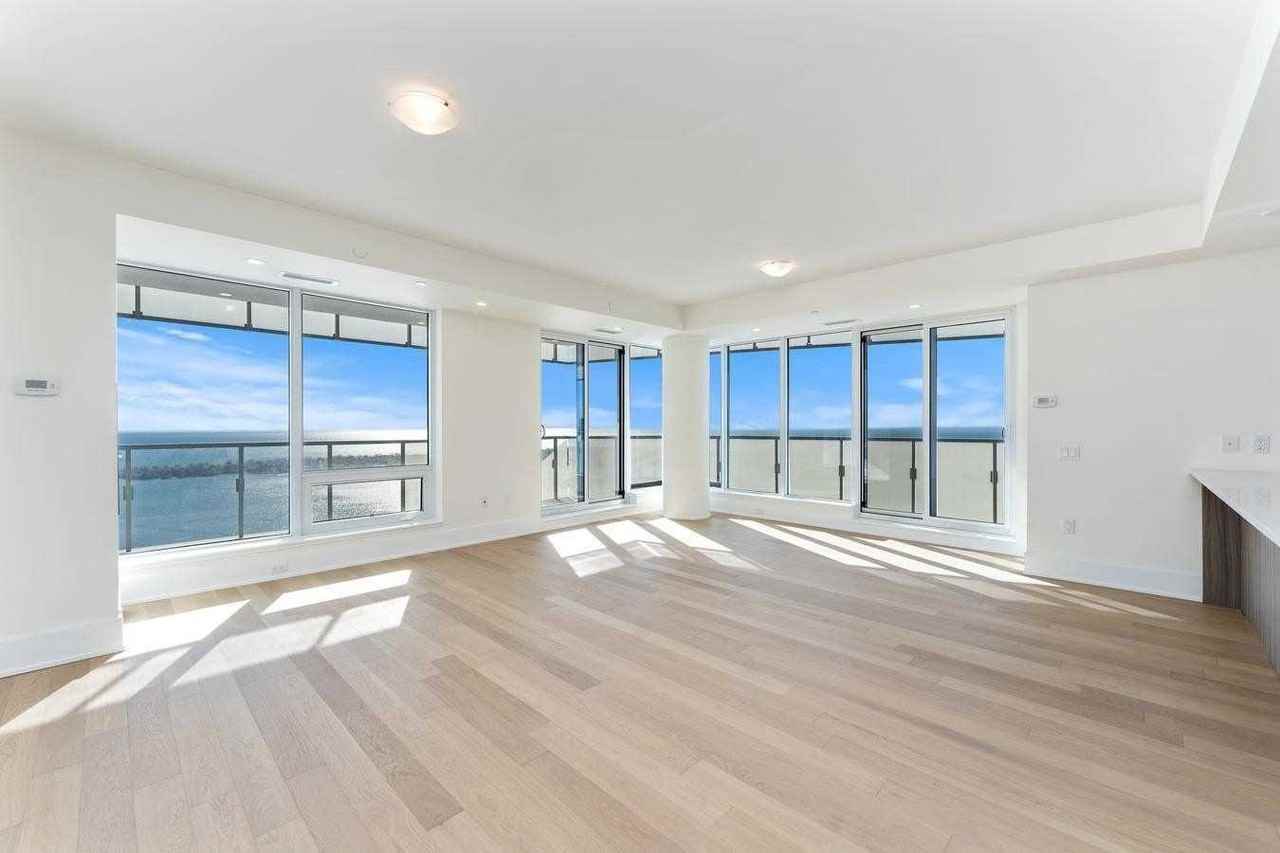 28 Freeland Street #5488